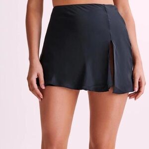 Meshki satin feel mini skirt with slit